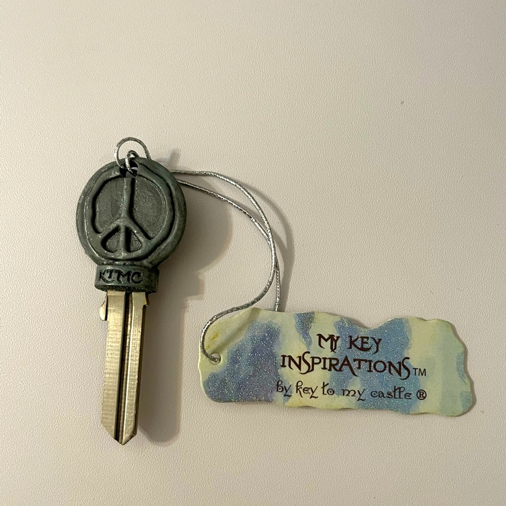 Hand crafted Key by ‘Keys to my Castle’ collection.